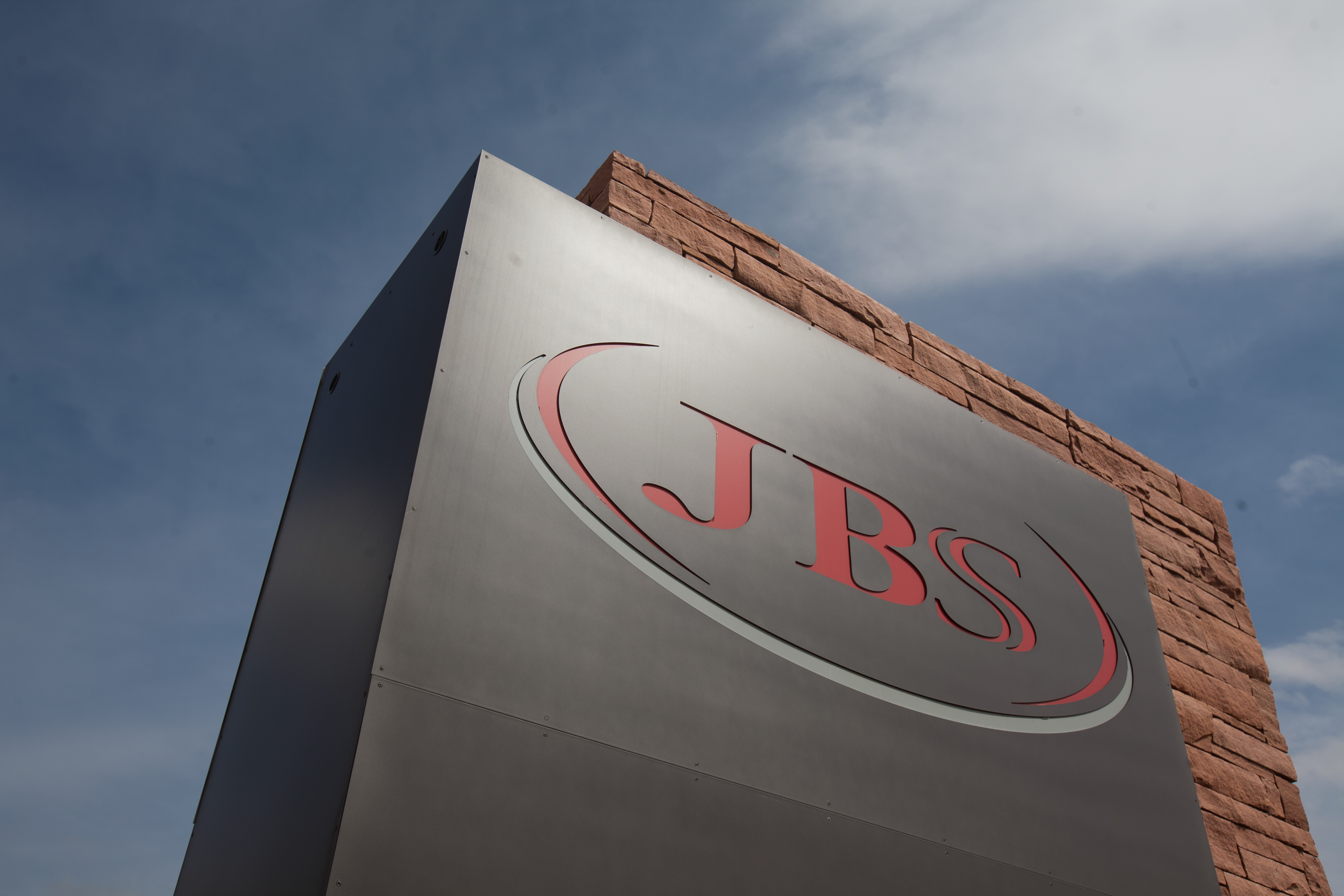 JBS brings forward zero deforestation targets as it ramps up action towards 1.5°C pathway