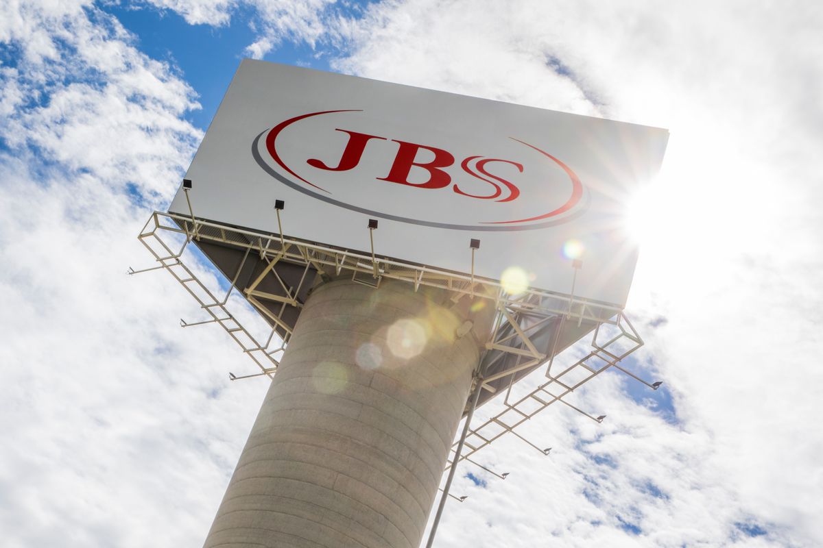 JBS records the highest quarterly net revenue in its history of R$ 98.9 billion